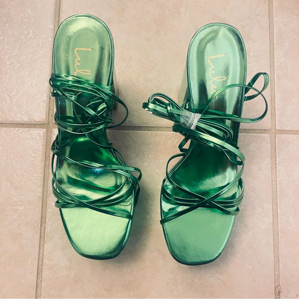 Lug Green Heels with Strappy Design and Medium Heel